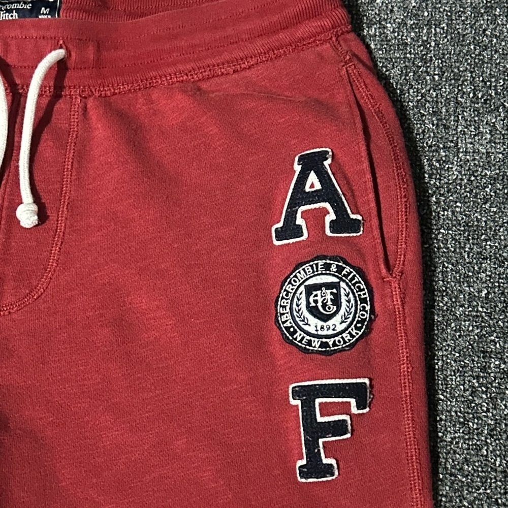 Abercrombie & Fitch red sweatpants - Picture 3 of 3